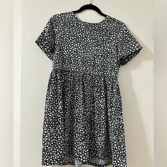 Dotted Dress - Picture 1 of 1